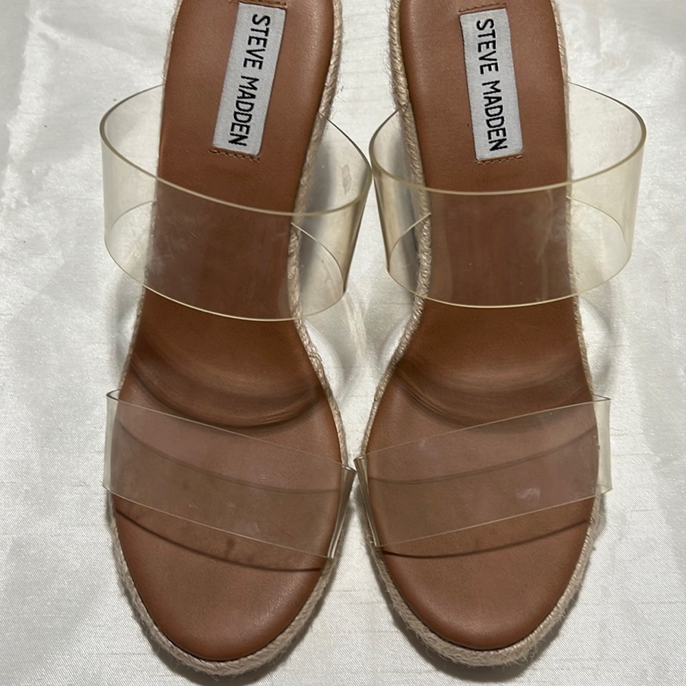 Steve Madden shoe